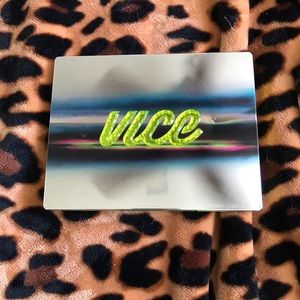 Urban Decay Vice Palette